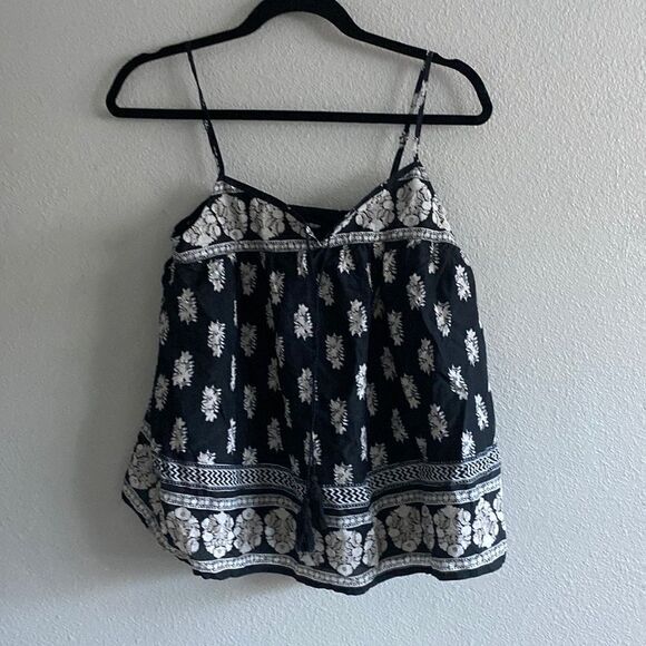 Joie- women’s Chatham silk cotton Black and white boho top- Size medium - Picture 3 of 10